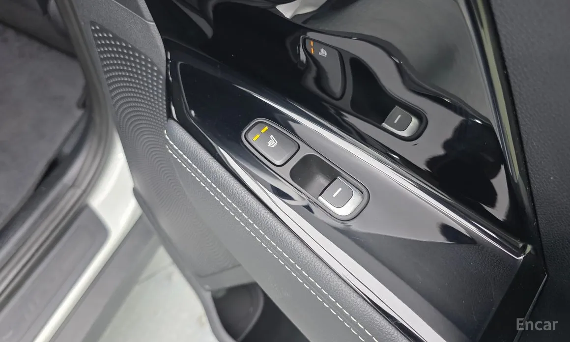 Фото 19 - Kia Niro