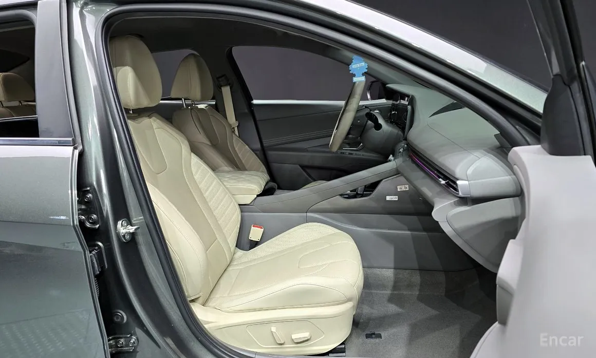 Фото 10 - Hyundai Avante