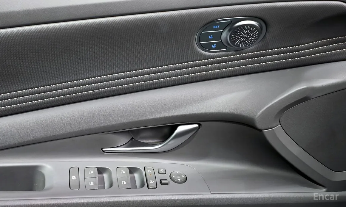 Фото 18 - Hyundai Avante