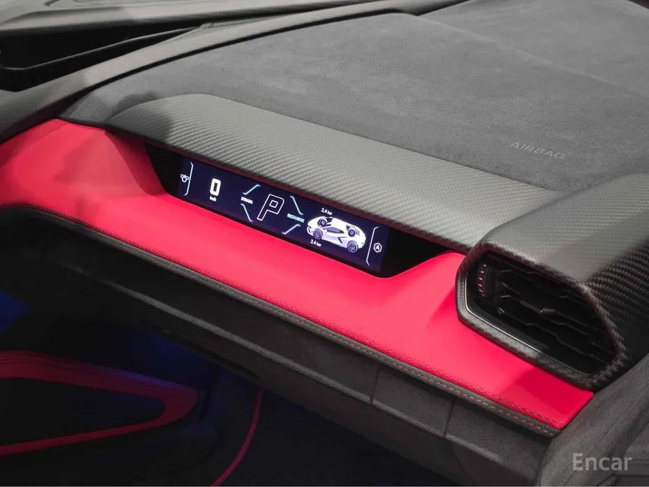 Фото 15 - Lamborghini Revuelto