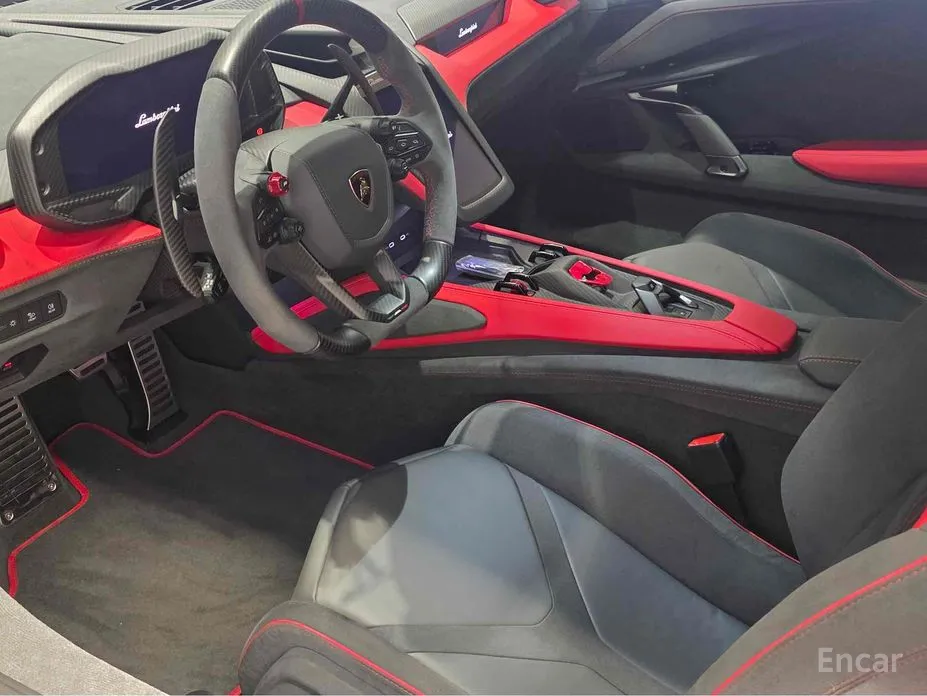 Фото 9 - Lamborghini Revuelto