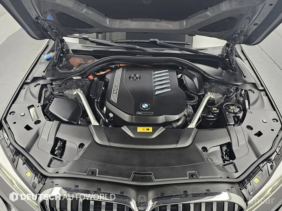 Фото 6 - BMW 7 Series