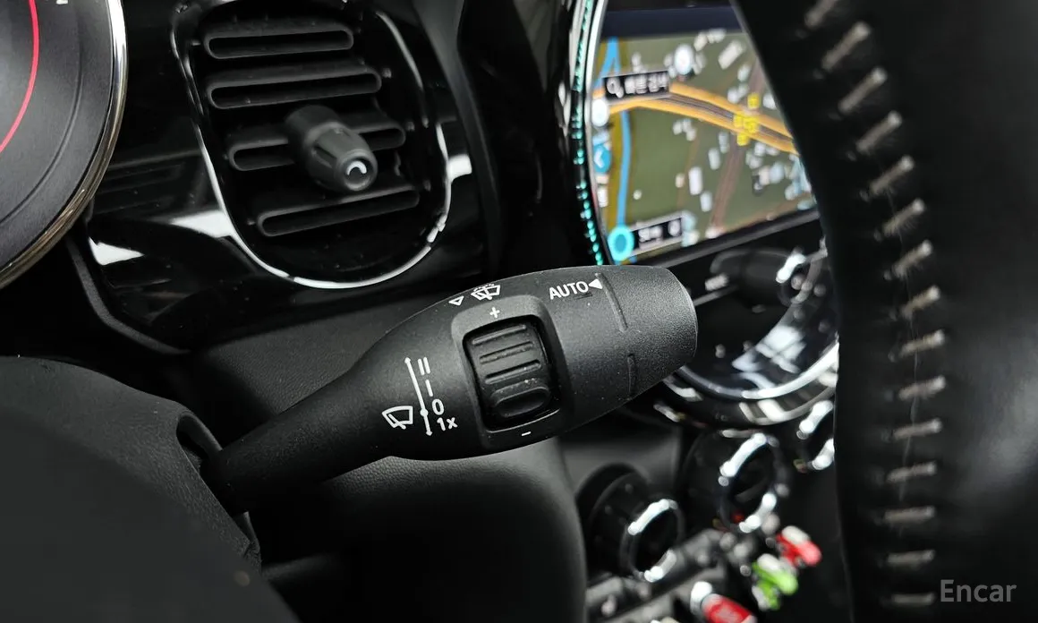 Фото 19 - Mini Cooper Convertible