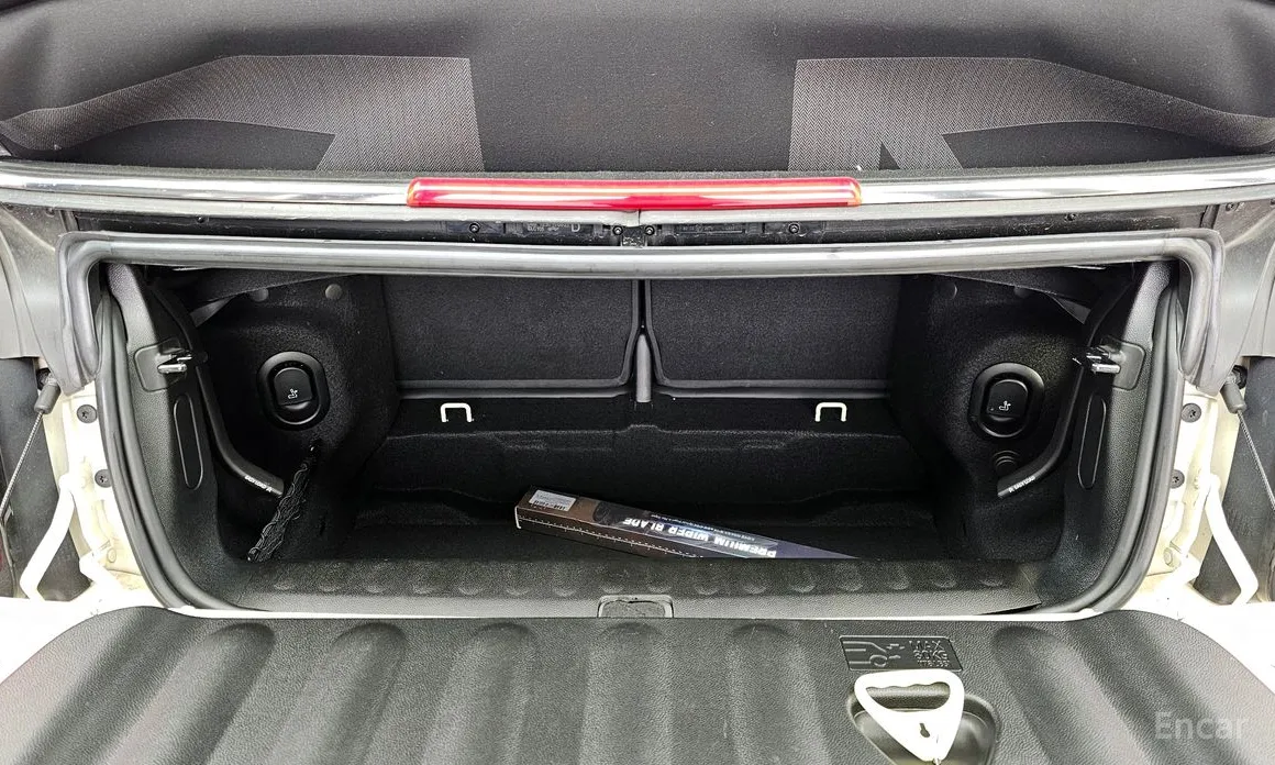 Фото 20 - Mini Cooper Convertible