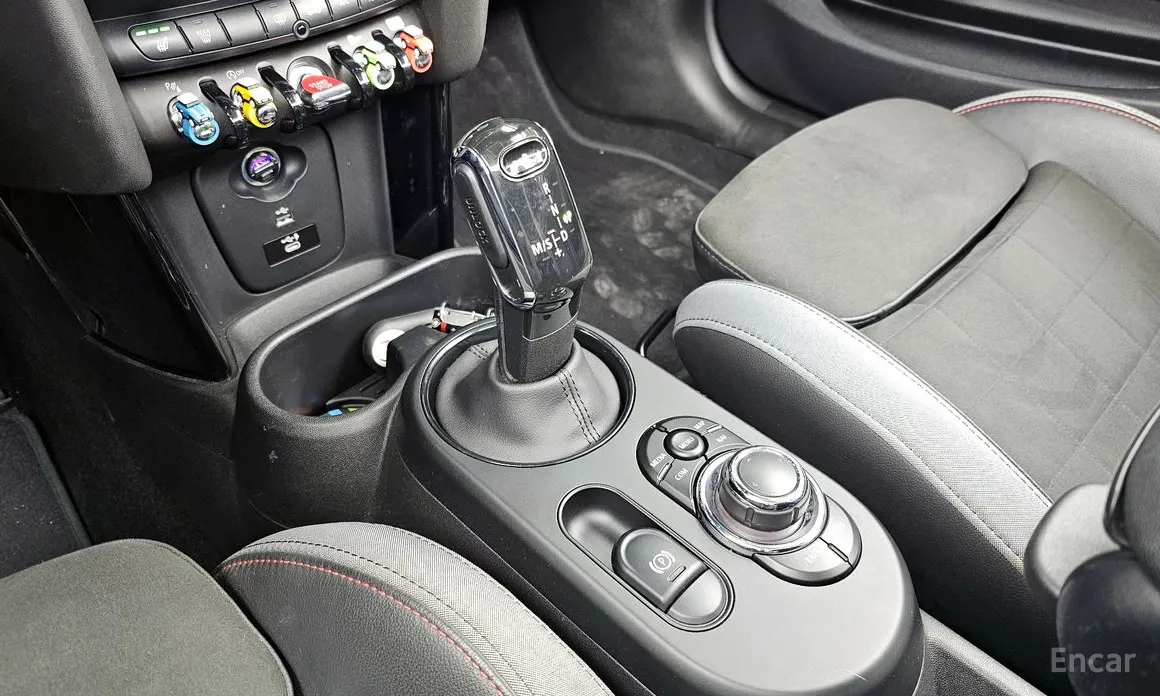 Фото 9 - Mini Cooper Convertible