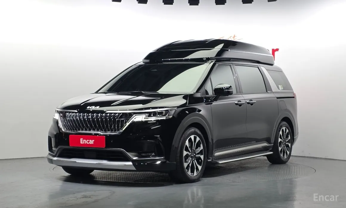 Фото 1 - Kia Carnival