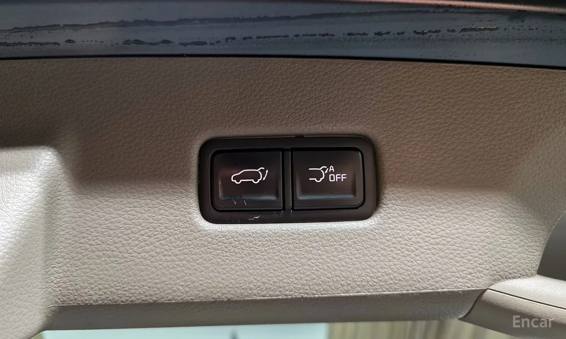 Фото 18 - Kia Carnival