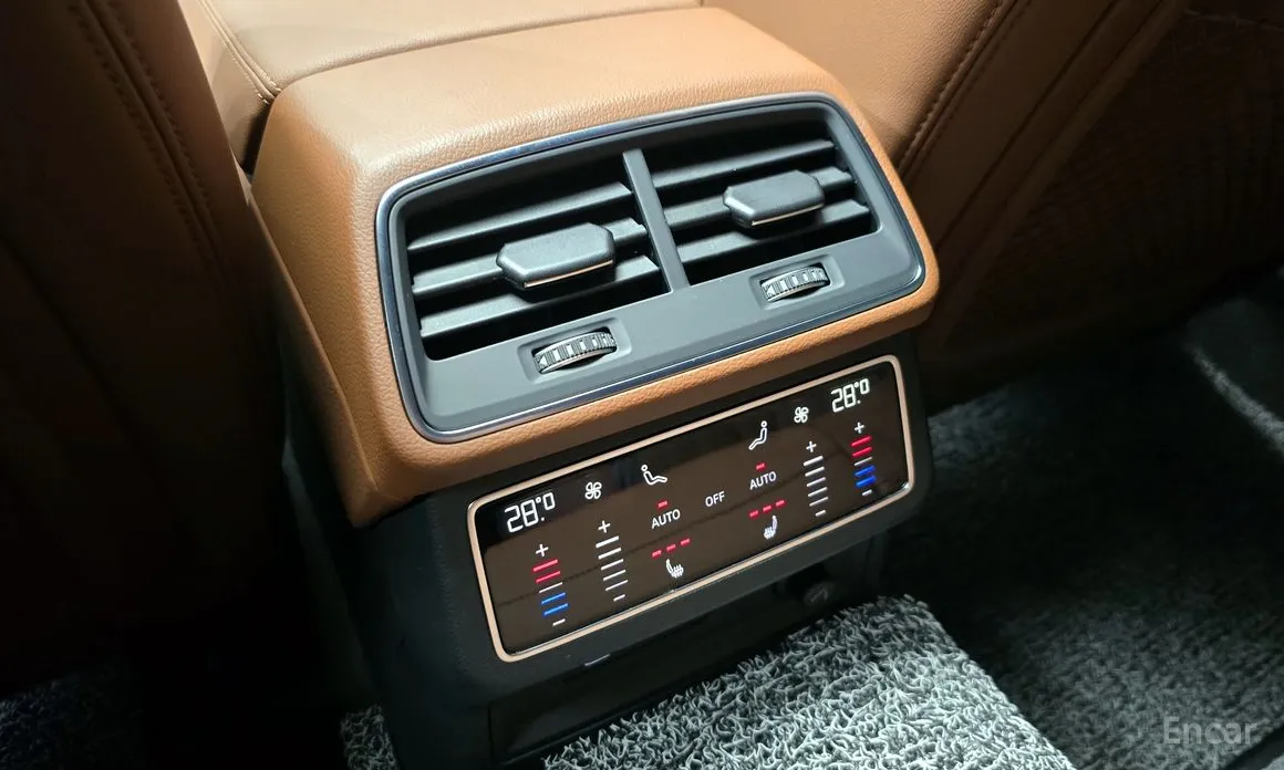 Фото 17 - Audi A6