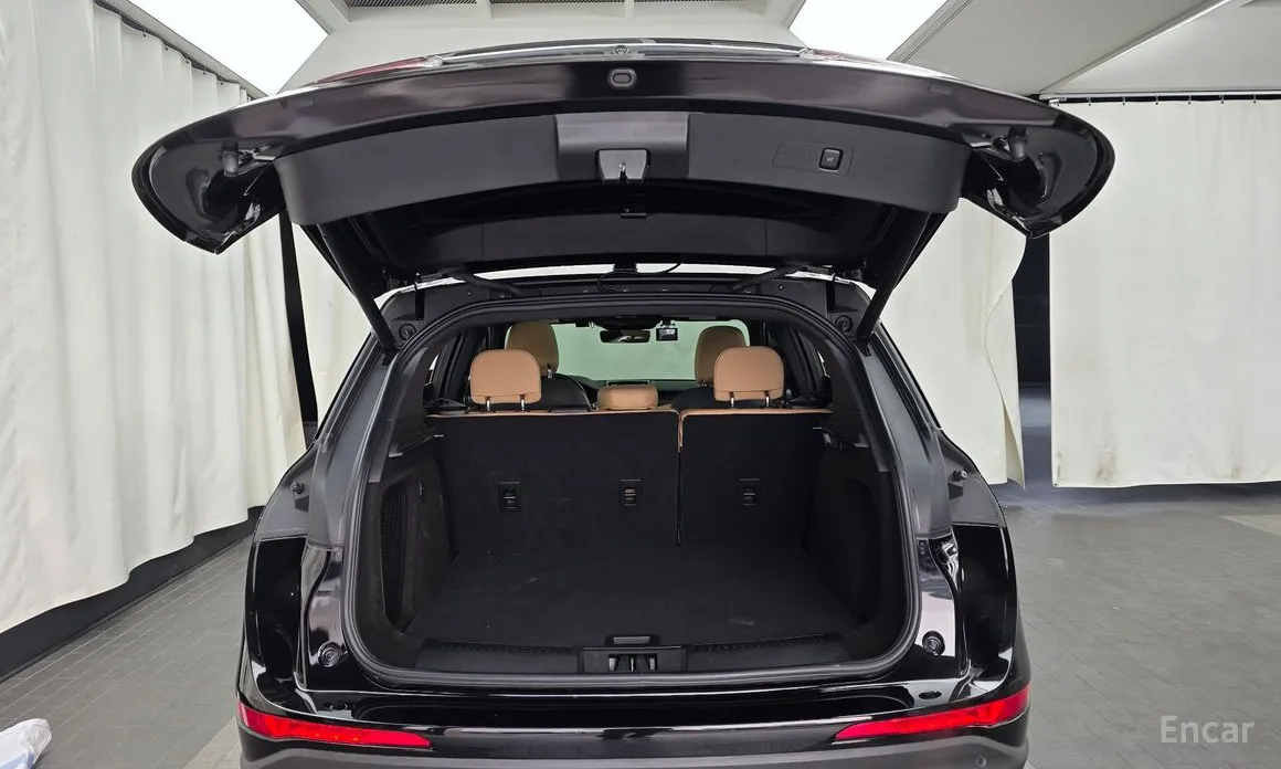 Фото 20 - Lincoln Corsair