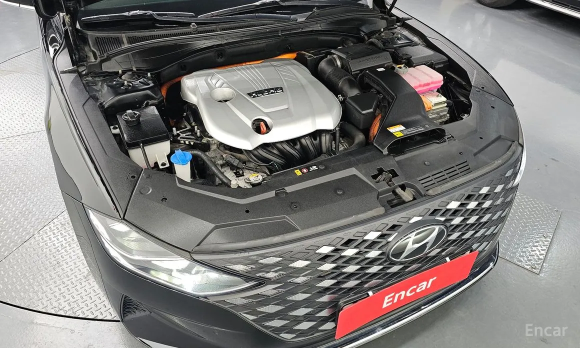 Photo 6 - Hyundai Grandeur