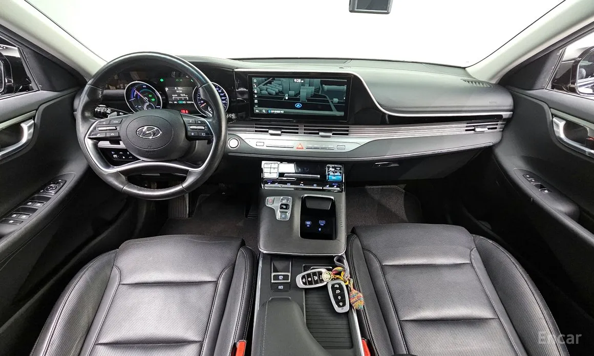 Photo 7 - Hyundai Grandeur