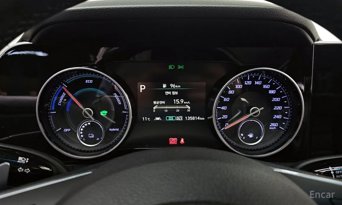 Photo 8 - Hyundai Grandeur