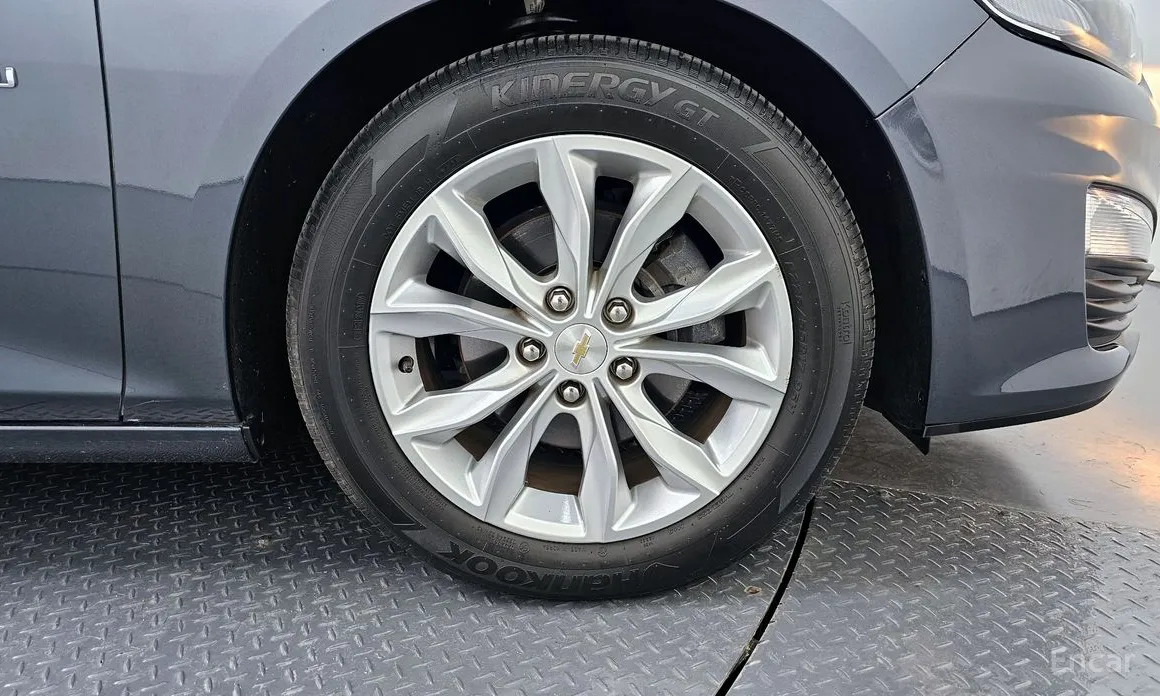 Фото 5 - Chevrolet Malibu