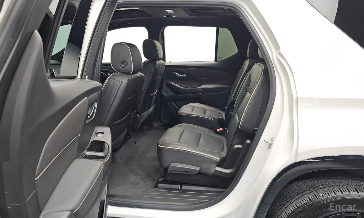 Фото 11 - Chevrolet Traverse