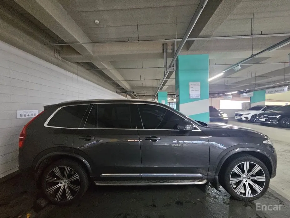 Фото 3 - Volvo XC90