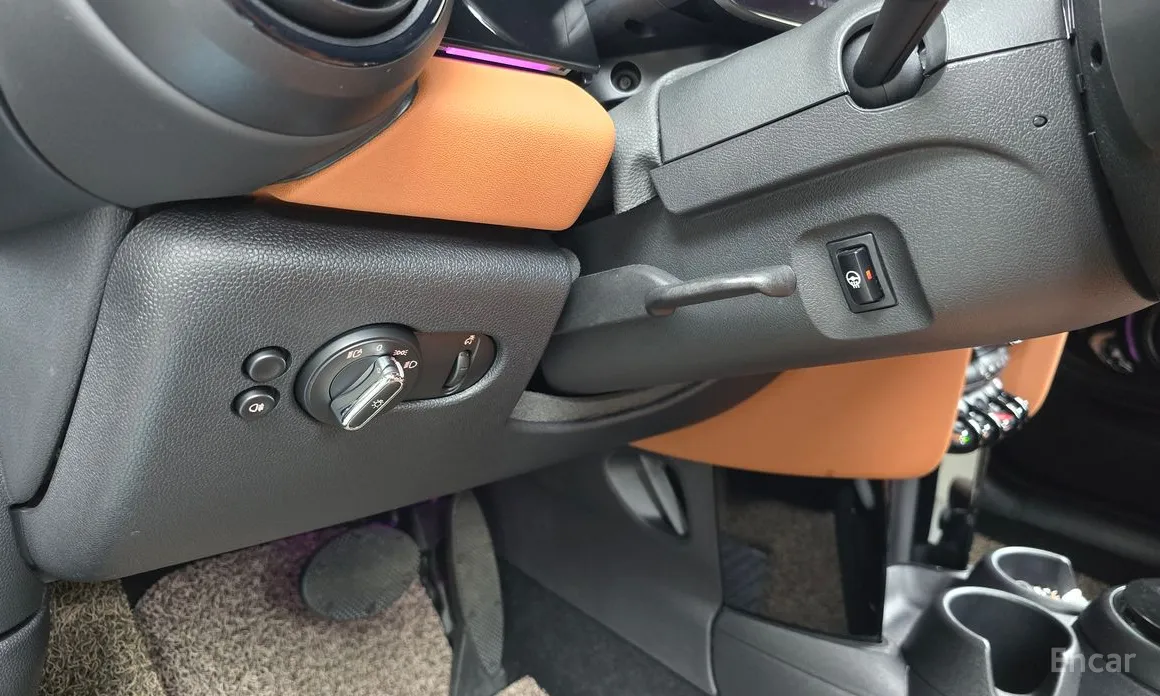 Фото 14 - Mini Cooper Convertible