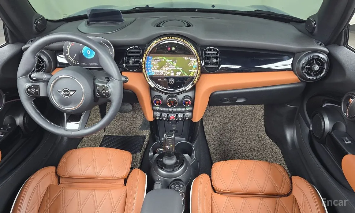 Фото 7 - Mini Cooper Convertible