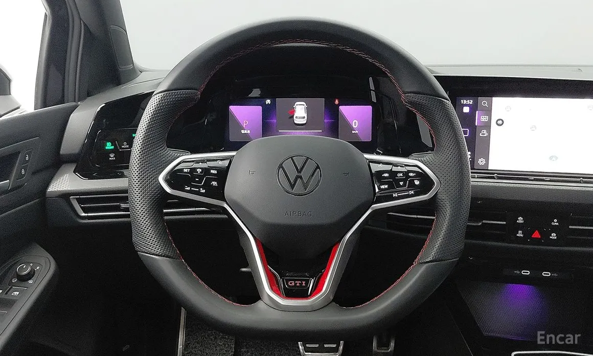 Фото 14 - Volkswagen Golf