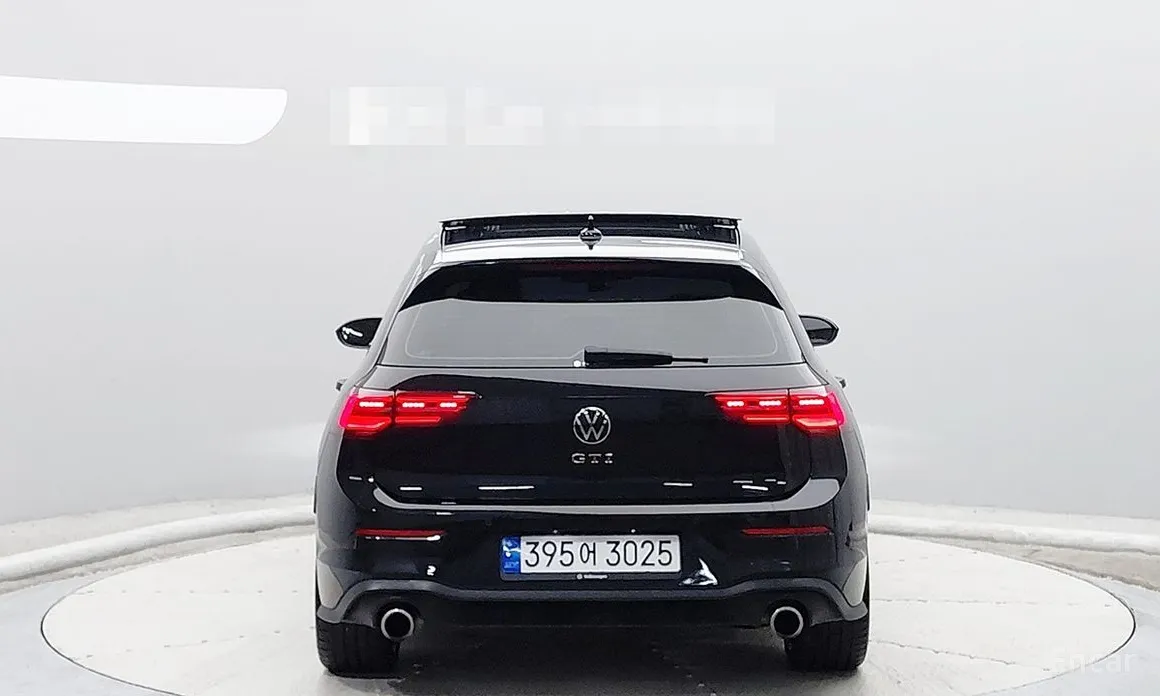 Фото 4 - Volkswagen Golf