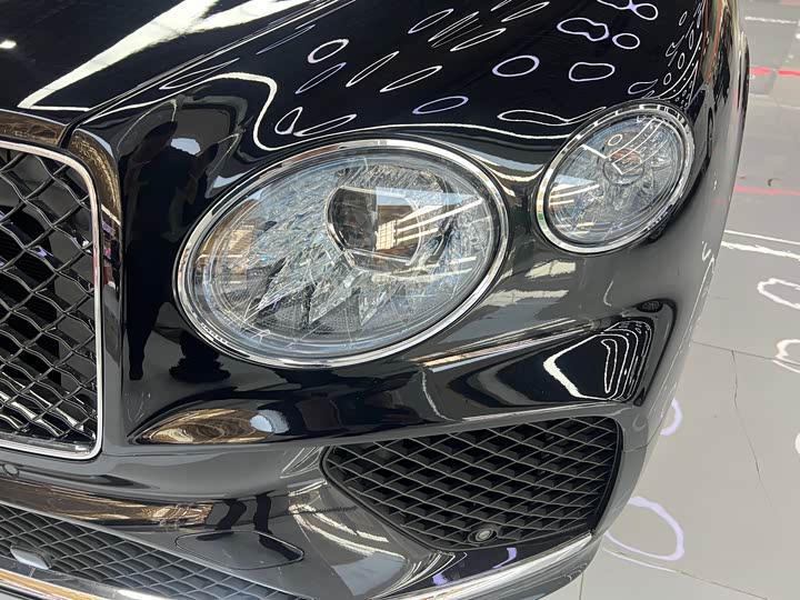 Фото 3 - Bentley Bentayga