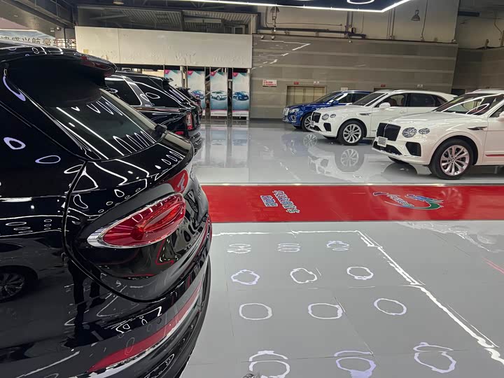 Фото 7 - Bentley Bentayga