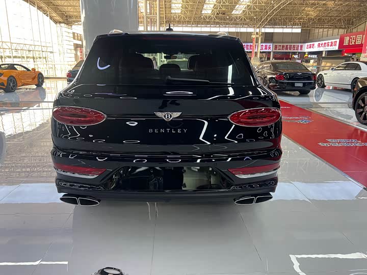 Фото 8 - Bentley Bentayga