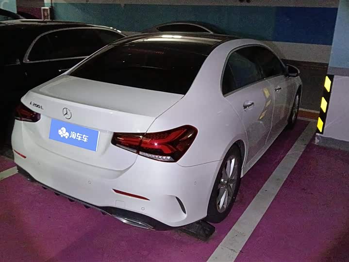 Фото 3 - Mercedes-Benz A-Class