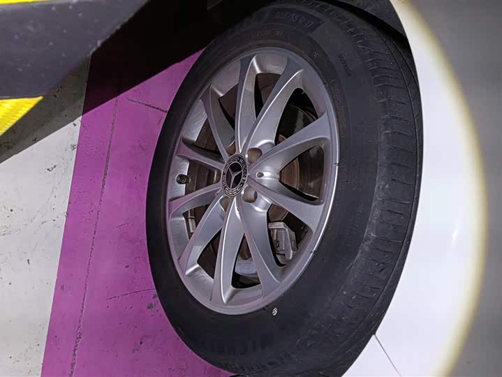 Фото 6 - Mercedes-Benz A-Class