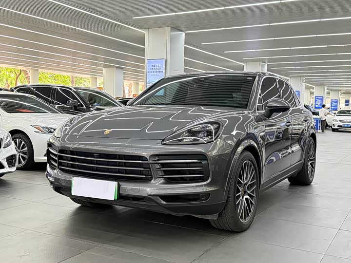 Фото 1 - Porsche Cayenne Hybrid