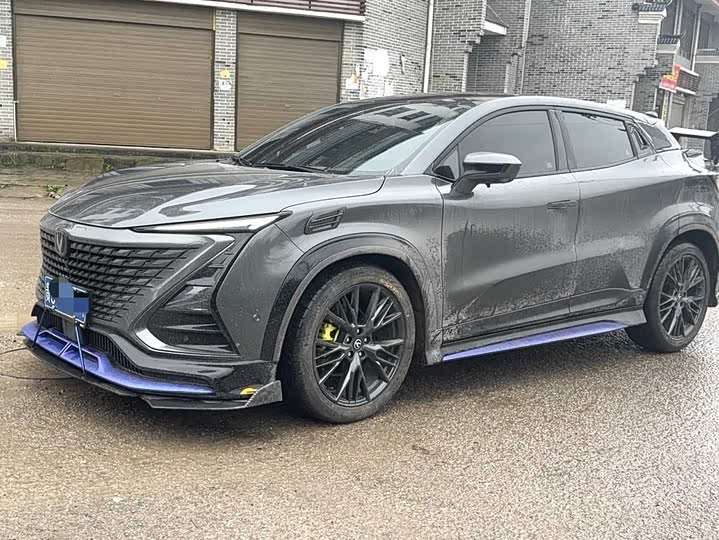 Фото 1 - Changan UNI-T