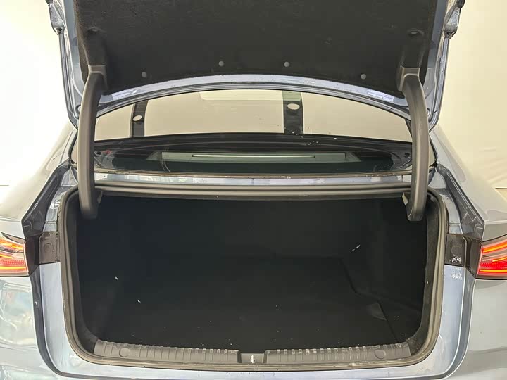 Photo 7 - BYD Seal 06 Hybrid/EV