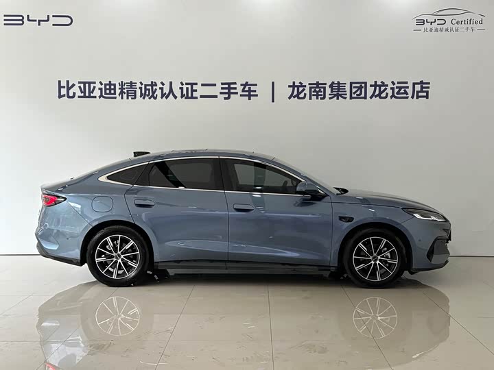 Photo 8 - BYD Seal 06 Hybrid/EV