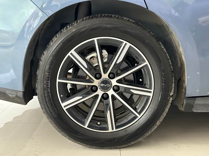 Photo 9 - BYD Seal 06 Hybrid/EV