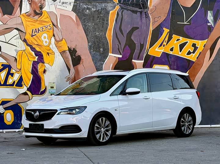 2021 Buick GL6