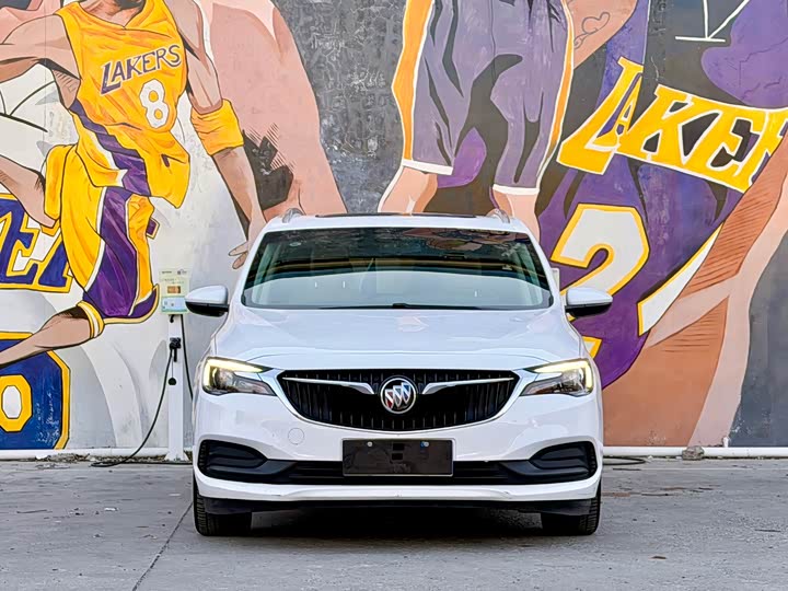 2021 Buick GL6