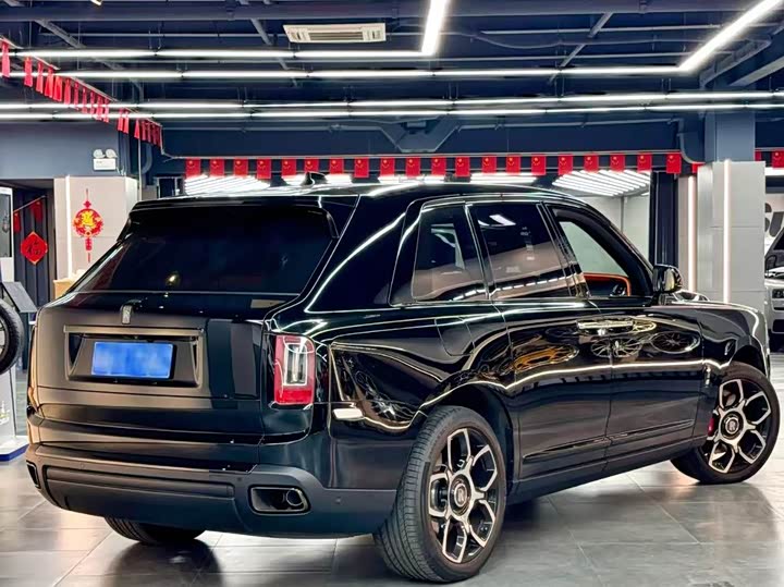 Фото 2 - Rolls-Royce Cullinan