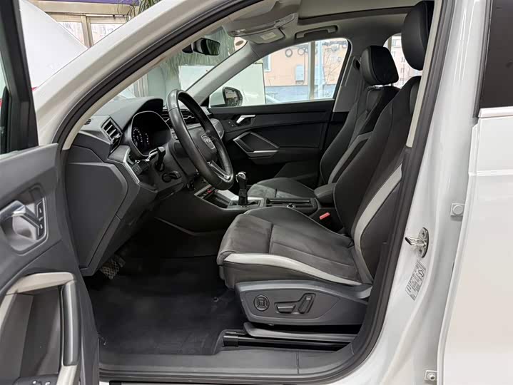 Фото 9 - Audi Q3