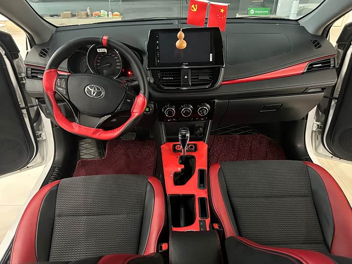 Фото 6 - Toyota Vios