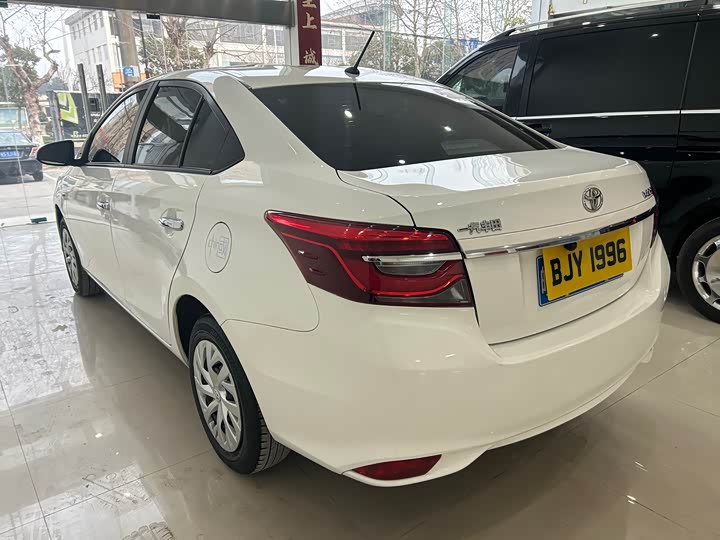 Фото 9 - Toyota Vios