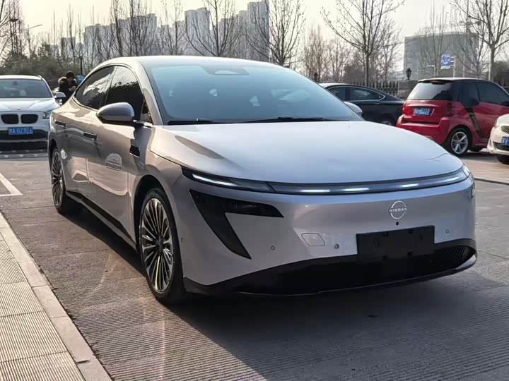 Фото 3 - Nissan N7