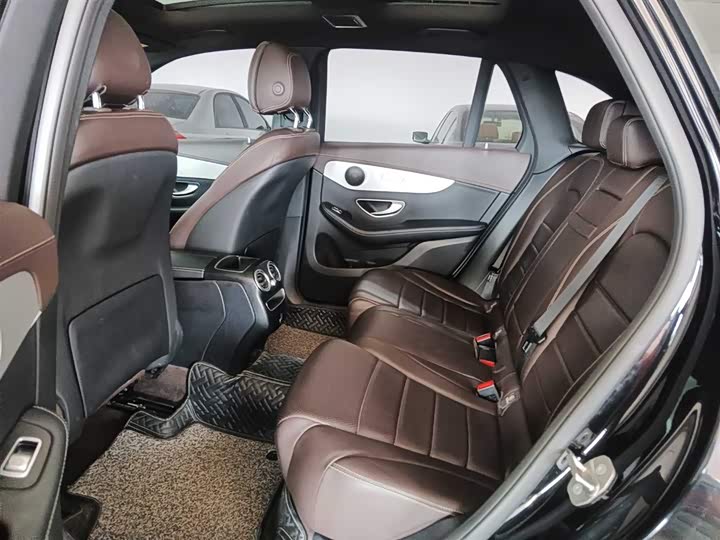 Фото 9 - Mercedes-Benz GLC-Class