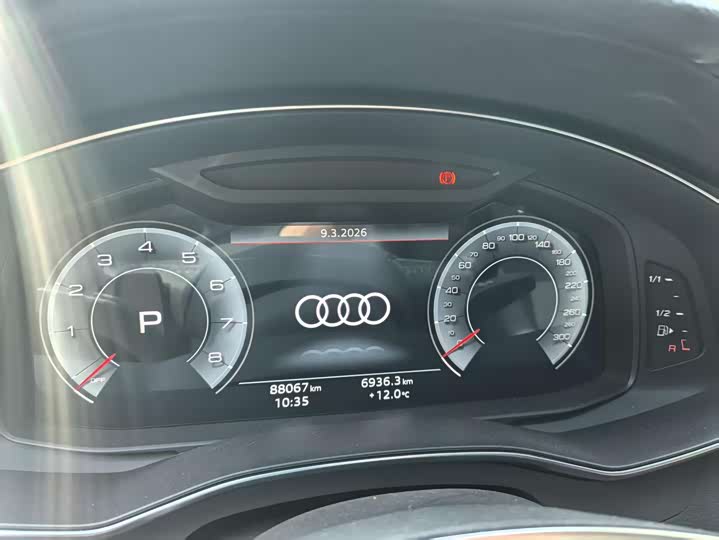 Фото 4 - Audi A6L
