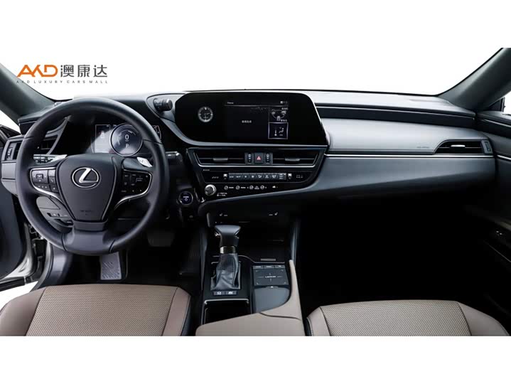 Фото 5 - Lexus ES