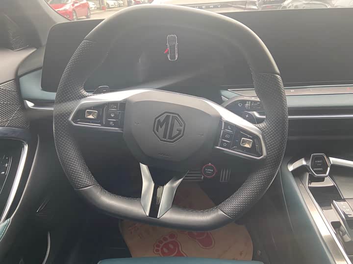 Фото 7 - MG Motor 7