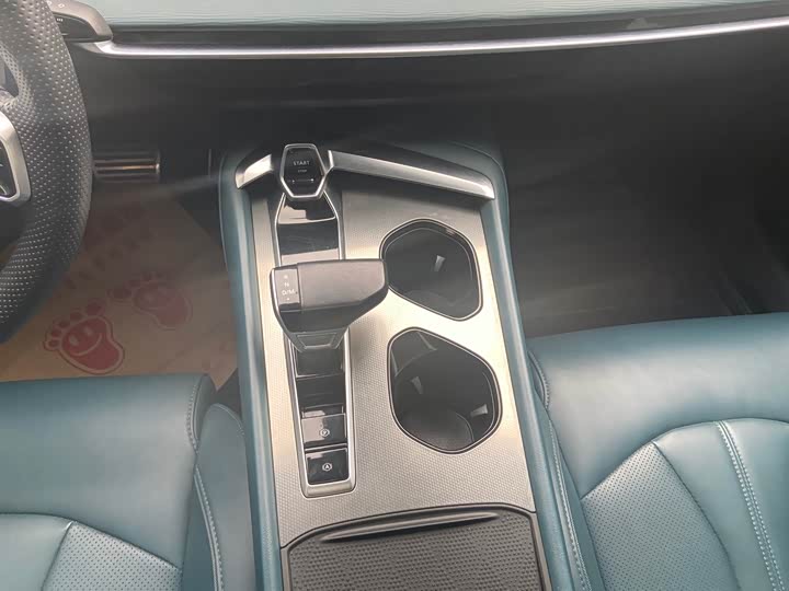 Фото 8 - MG Motor 7