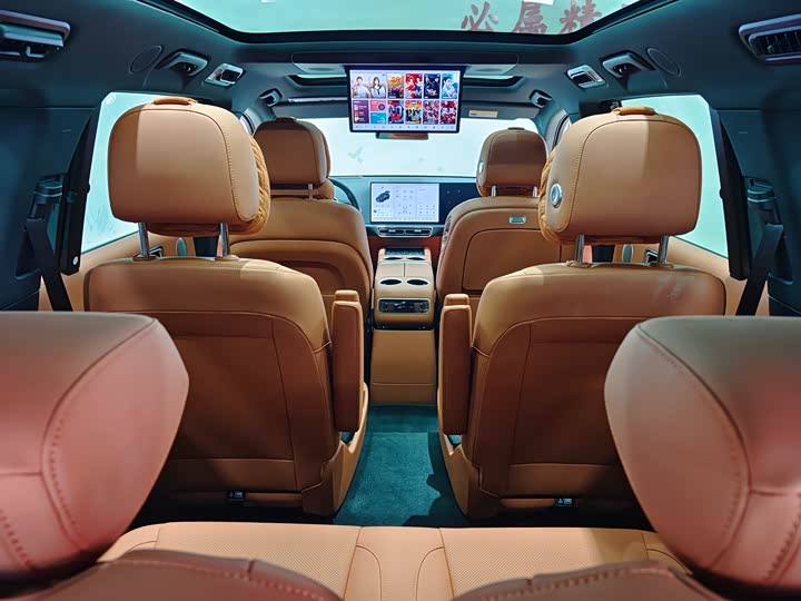 Фото 8 - LiXiang L9