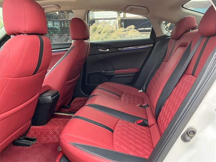 Фото 6 - Honda Civic