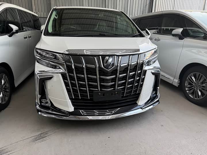 Photo 5 - Toyota Alphard