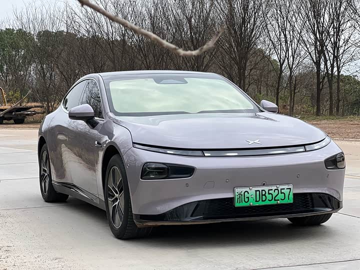 Фото 3 - XPeng P7