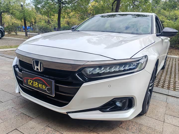 Photo 4 - Honda Accord